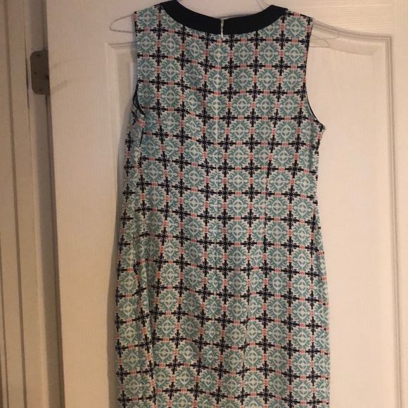 Dress - Picture 4 of 4